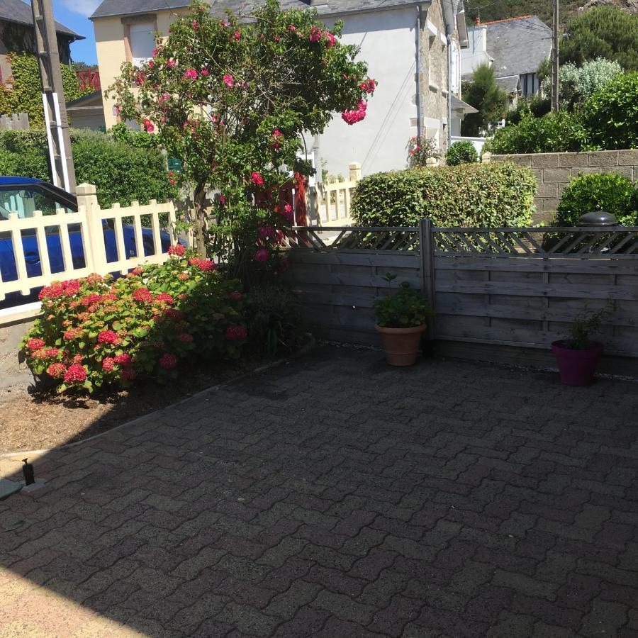 Baie Mt St Michel , Jullouville , Villa Caprice Rdc , 50 M Mer ,7 Pers , Pres Plage Dday Exterior photo